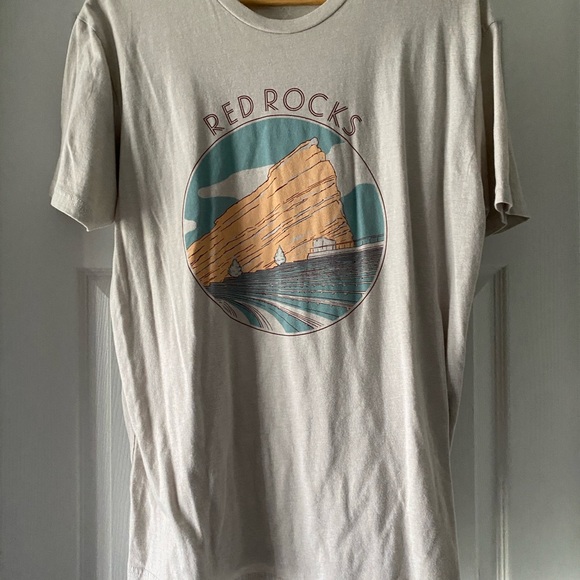 Other - Red Rocks Graphic T-Shirt - light gray
